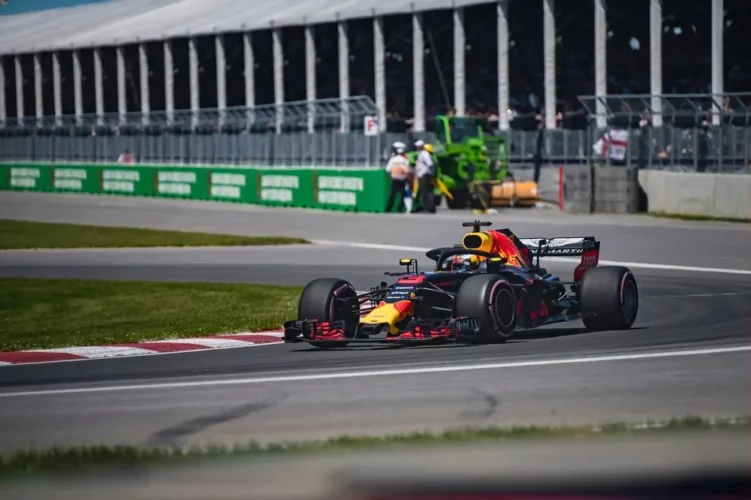 7-steps-to-become-an-f1-driver
