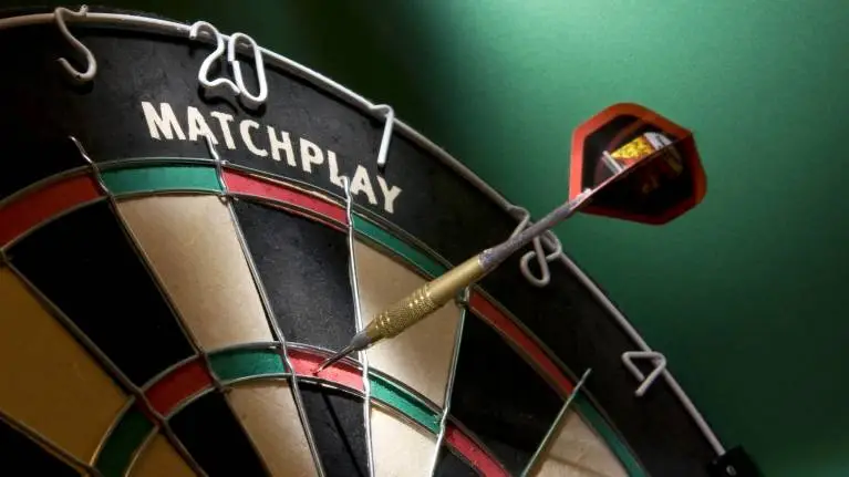 uk-open-darts-history-of-upsets-and-legends