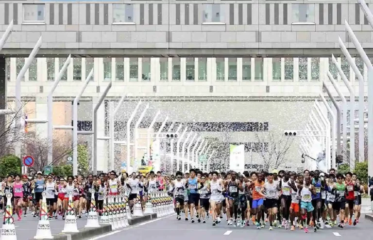 watch-tokyo-marathon-in-singapore